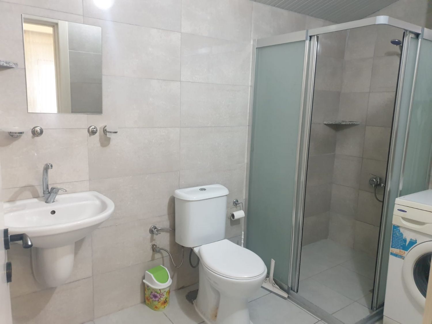Güvenli Aile Apartmanı 1+1 Daire Güvenli Aile Apartmanı 1+1 Daire